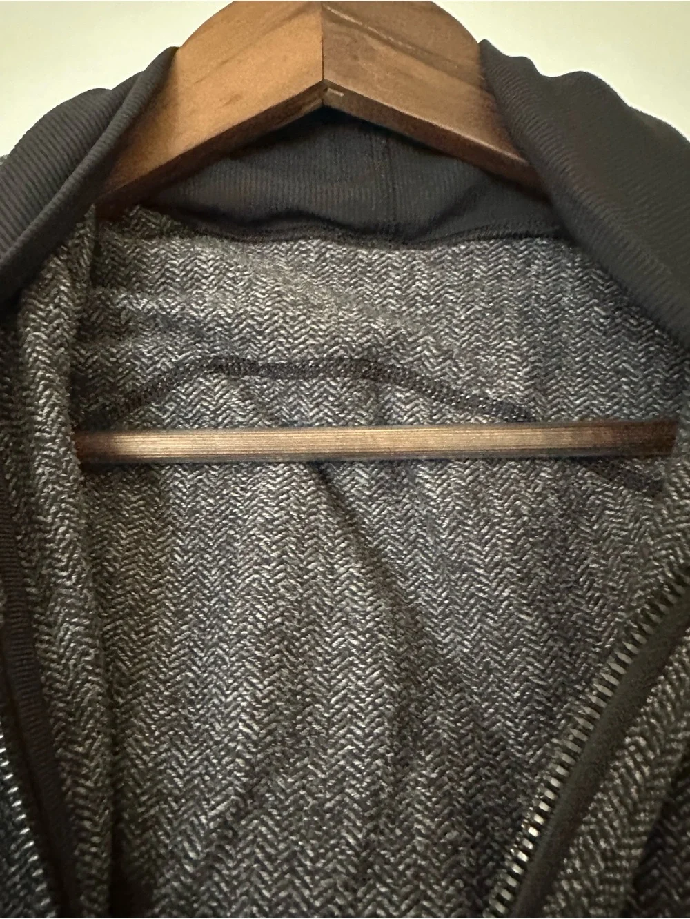 Lululemon Define Hooded Jacket in Heather Gray - Lightweight Zip Front